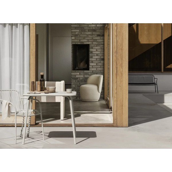 Metalni vrtni stol 80x80 cm Yua – Blomus-image-4