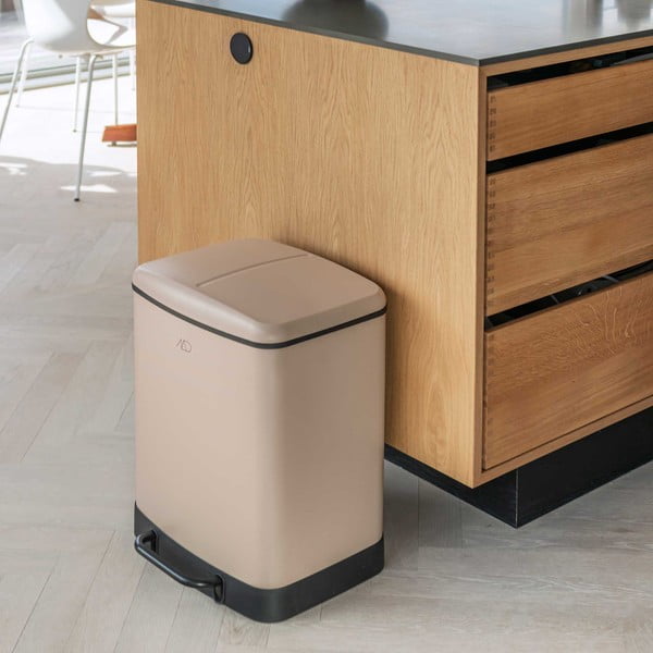 Bež metalna kanta za smeće za odvojeni otpad/s pedalom 24 l Wonda – Mette Ditmer Denmark-image-2