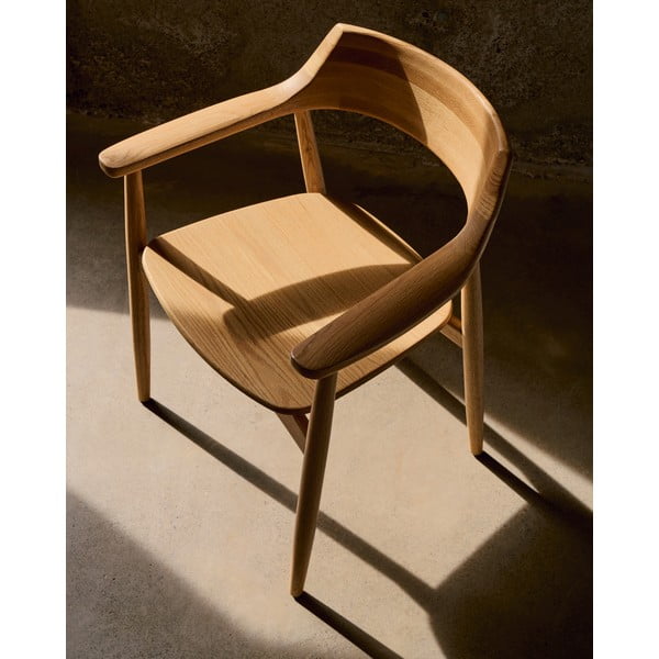 Blagovaonska stolica od punog hrasta u prirodnoj boji Fondes – Kave Home-image-4