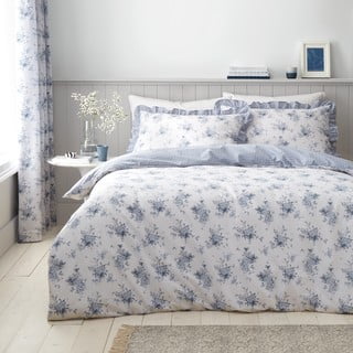 Bijela/plava posteljina za bračni krevet/za produženi krevet 230x220 cm Lucie Floral Frill – Catherine Lansfield
