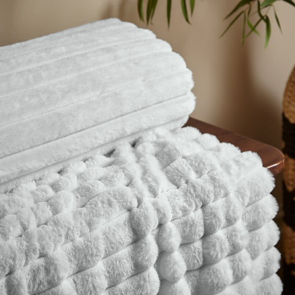 Bijela deka od mikropliša 130x170 cm Cosy Ribbed – Catherine Lansfield-image-2