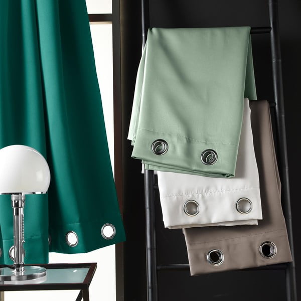 Tamno zelena zatamnjujuća zavjesa 135x180 cm Occult – douceur d'intérieur-image-3