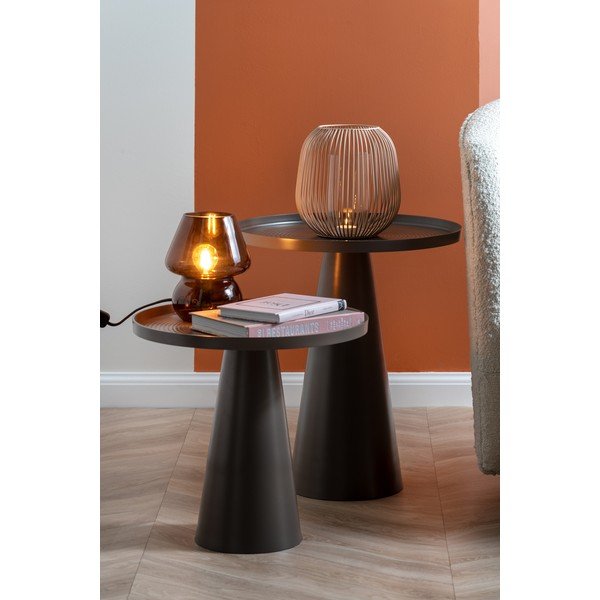 Crni metalni pomoćni stolić Leitmotiv Force, visina 48,5 cm-image-1