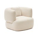 Krem fotelja od bouclé tkanine Martina – Kave Home