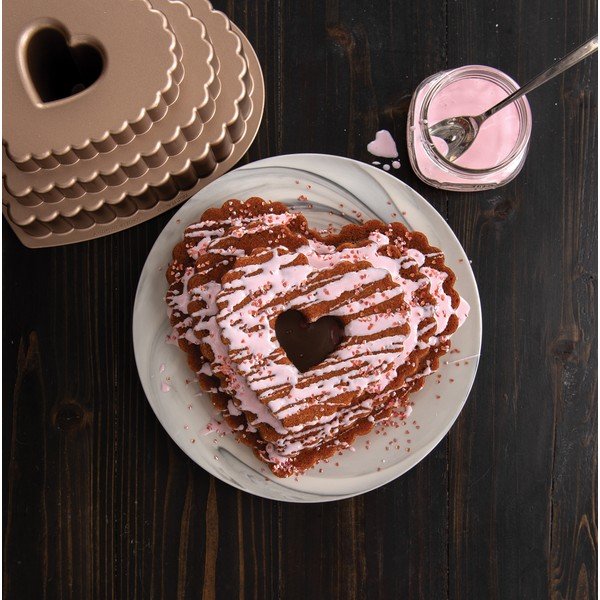 Kalup za tortu svijetlosmeđe boje Nordic Ware Hearts, 2,8 l-image-1