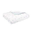 Bijeli/plavi pamučan prošiven dječji pokrivač 135x190 cm Mini Star & Stripes – Bianca