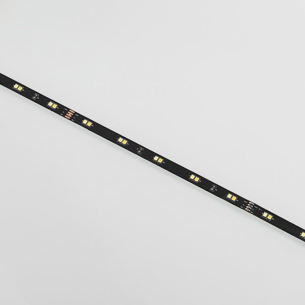 Crna LED traka 500 cm Chip – Reality-image-1