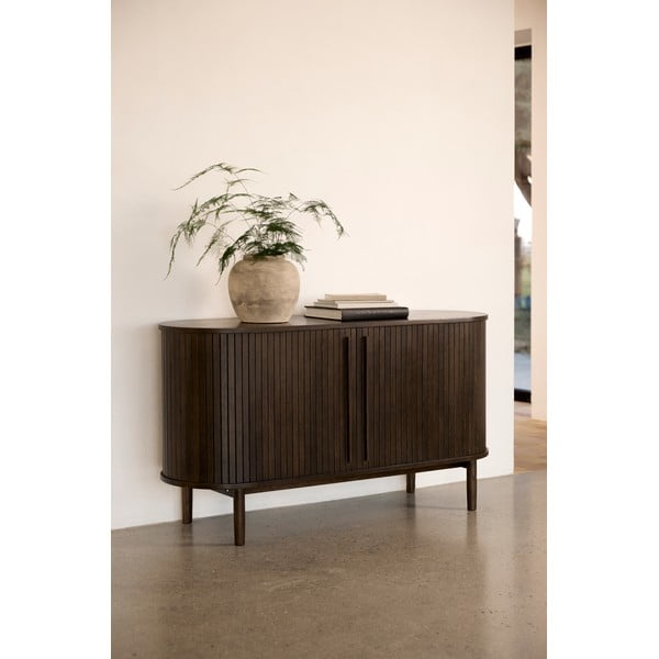 Smeđa komoda u dekoru hrasta s kliznim vratima 140x76x45 cm Meta – Unique Furniture-image-1