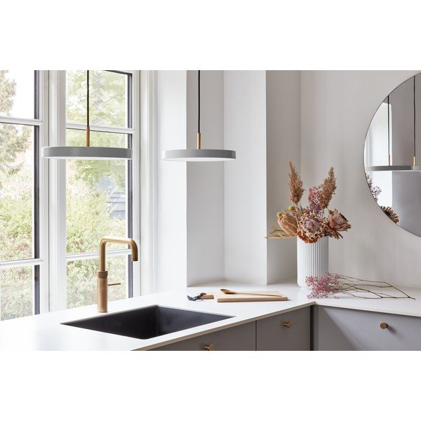 Svijetlo siva LED viseća svjetiljka s metalnim sjenilom ø 31 cm Asteria Mini – UMAGE-image-1