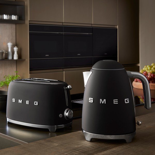 Crni/mat crni toster Retro Style – SMEG-image-1