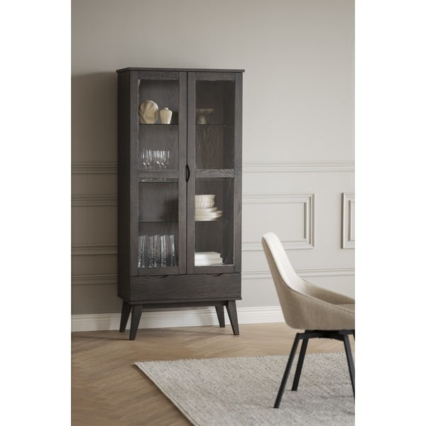 Smeđa vitrina u dekoru hrasta 82x185 cm Filippa – Rowico-image-1