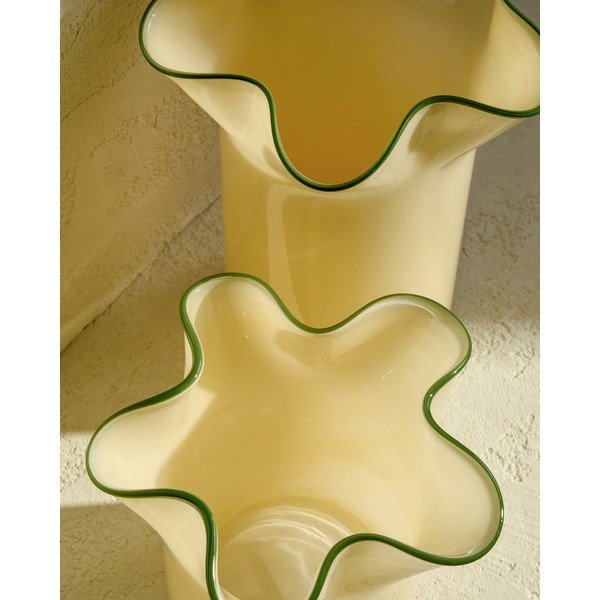 Žuta  staklena vaza (visina 19,5 cm) Endasi – Kave Home-image-2