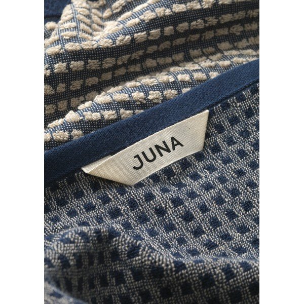 Tamno plavi-bež ručnik od organskog pamuka 70x140 cm Check – JUNA-image-1