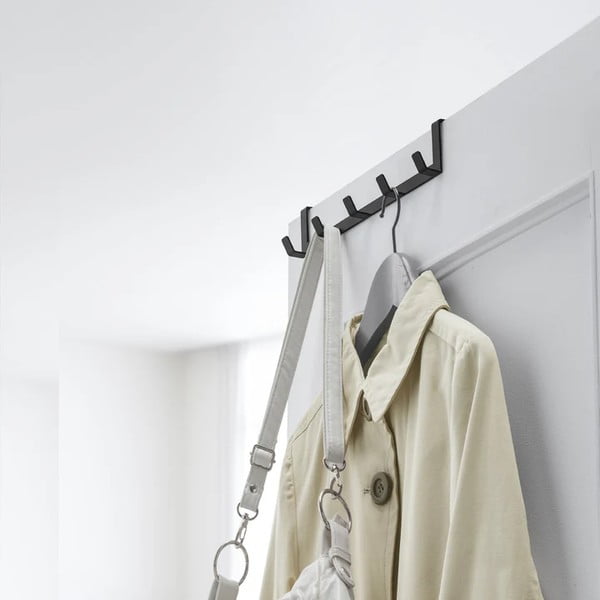 Crna metalna vješalica za vrata 30 cm Tower – YAMAZAKI-image-1