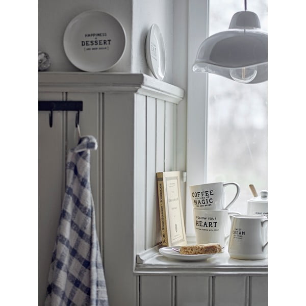 Bijela šalica od kamenine 330 ml Wendy – Bloomingville-image-1