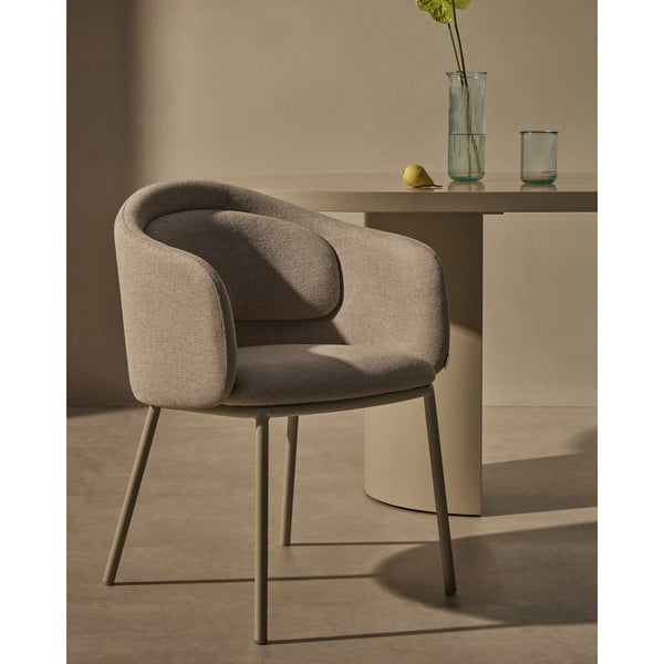 Bež podstavljena blagovaonska stolica s naslonima za ruke Minda – Kave Home-image-2