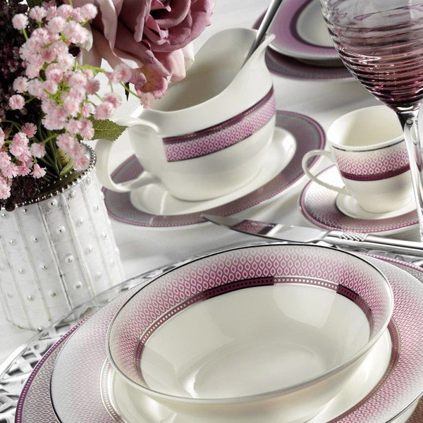 Set od 59 komada porculanskog posuđa Kutahya Rose-image-1