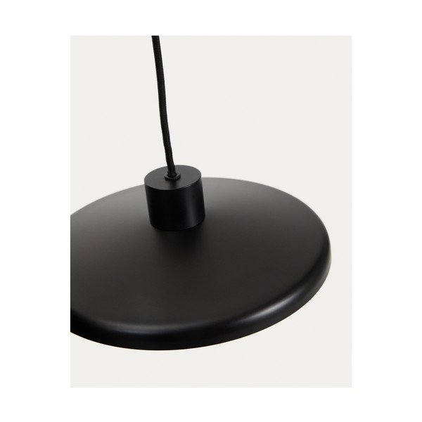 Crna viseća svjetiljka s metalnim sjenilom Nuvira – Kave Home-image-3