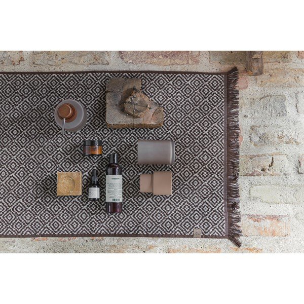 Tamno smeđa tekstilna kupaonska prostirka 50x80 cm Morocco – Mette Ditmer Denmark-image-1