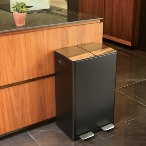 Mat crna željezna kanta za smeće 2x30 l za odvojeni otpad/s pedalom   Aliya – Spirella-image-3