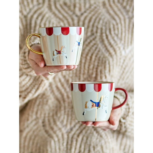 Krem šalice u setu 2 kom s božićnim motivom od kamenine 300 ml Merry-go-round – Bloomingville-image-1