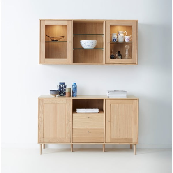 Viseća vitrina s rasvjetom u dekoru hrasta 133x61 cm Mistral - Hammel Furniture-image-1