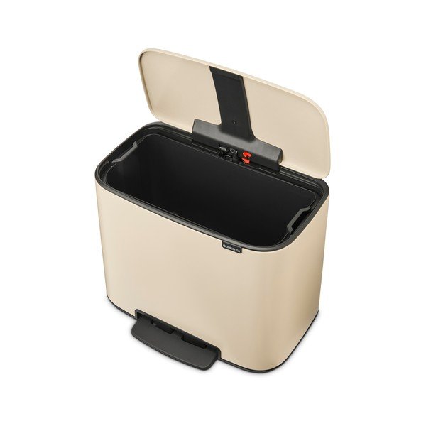 Bež željezna kanta za smeće s pedalom 36 l Bo – Brabantia