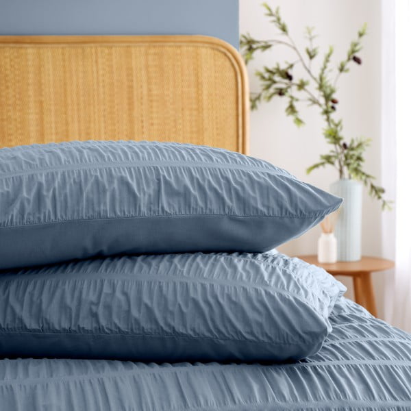 Plava posteljina za krevet za jednu osobu od krepa 135x200 cm Seersucker – Catherine Lansfield-image-3