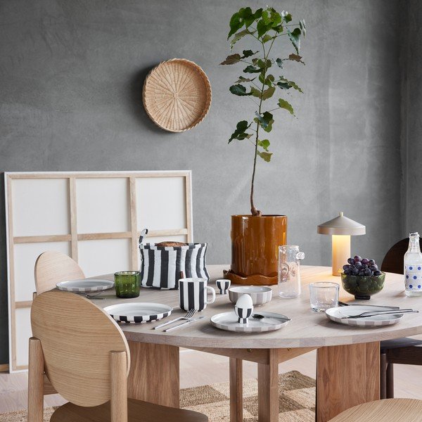 Ručno rađena ukrasna tegla za cvijeće od kamenine ø 21,5 cm Nami – OYOY Living Design-image-1
