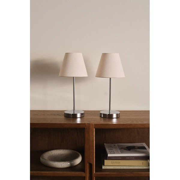 Bež/u sjajno srebrnoj boji tekstilna stolna lampa (visina 39 cm) Lasse – Jotex-image-2