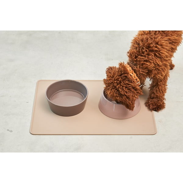 Podloga za zdjelicu za psa/mačku 47x68 cm Tova Nude M – MiaCara-image-3