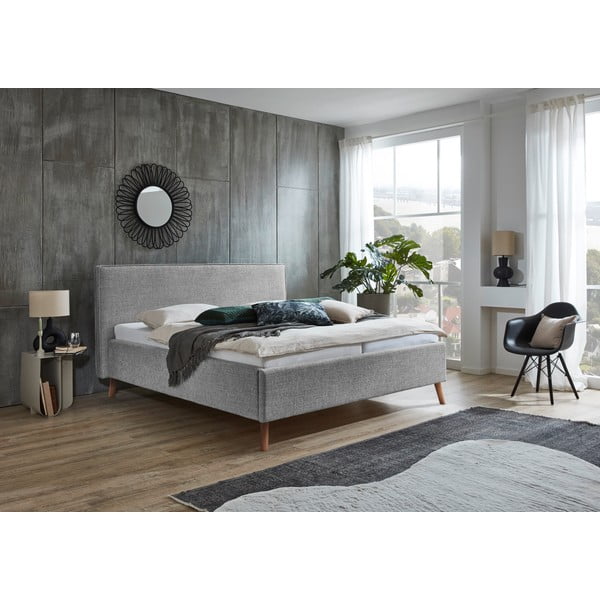 Svijetlo sivi tapecirani bračni krevet s prostorom za odlaganje s podnicom 180x200 cm Riva – Meise Möbel-image-1