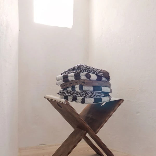 Smeđi ručnik od organskog pamuka od frotira 50x90 cm Retro – Mette Ditmer Denmark-image-4