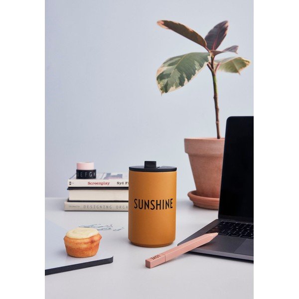 Putna   šalica boje senfa Design Letters Sunshine, 350 ml-image-1