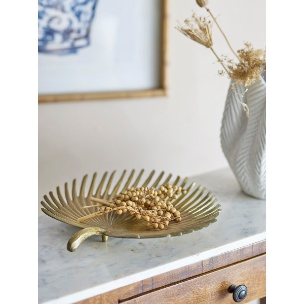 Metalni ukrasni pladanj Lillie – Bloomingville-image-1