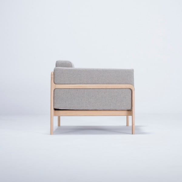 Fotelja od hrasta sa sivim tekstilnim sjedalom Gazzda Fawn-image-4