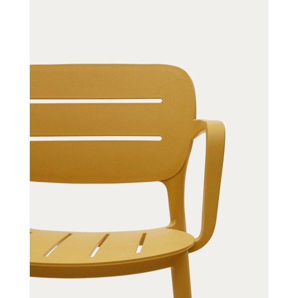 Žuta  plastična vrtna stolica Morella – Kave Home-image-3
