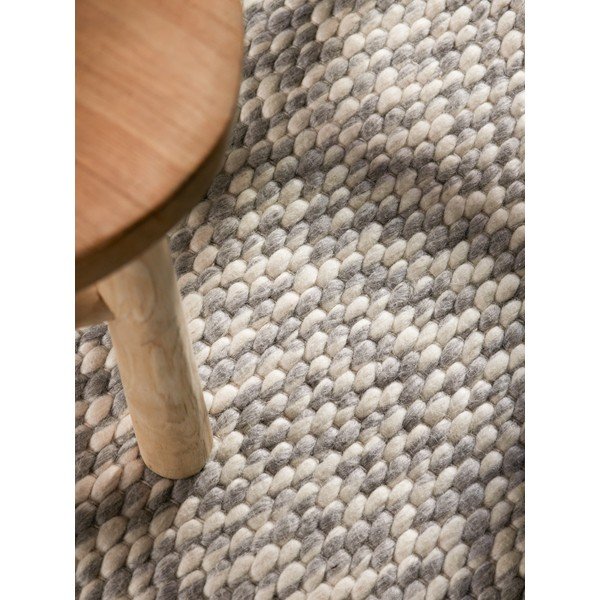 Svijetlo sivi/krem ručno rađen vunen okrugao tepih ø 160 cm Lyon Beans – Elle Decoration-image-1