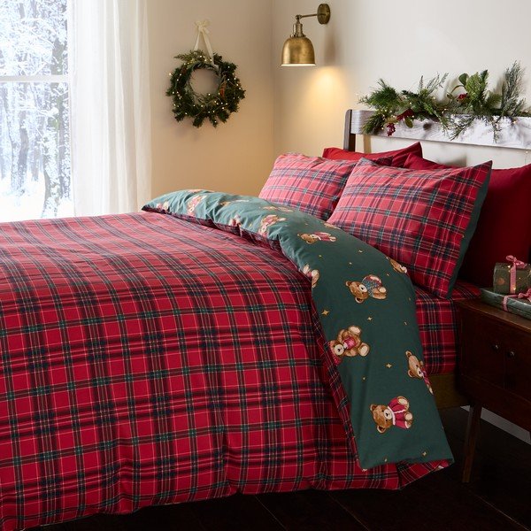 Crvena/tamno zelena posteljina za krevet za jednu osobu 150x120 cm Christmas Tartan Teddy Bear – Catherine Lansfield-image-1