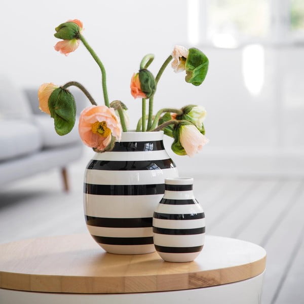Crno-bijela vaza od kamenine Kähler Design Omaggio, visina 12,5 cm-image-1