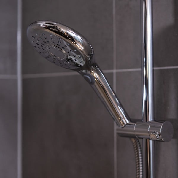 Glava za tuš Wenko Basic Chrome, ø 12 cm-image-3