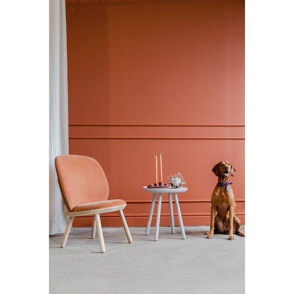 Terakot narančasta baršunasta fotelja s konstrukcijom od drva jasena s kožnim detaljima EMKO Naïve-image-1