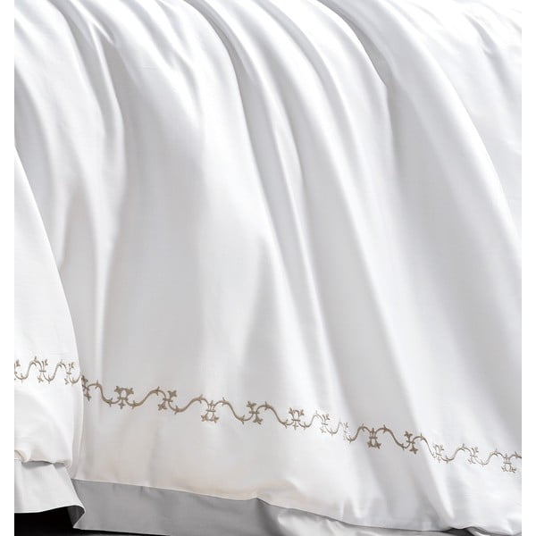 Bijela posteljina za bračni krevet/za produženi krevet od pamučnog satena s uključenom plahtom/6-dijelna 240x220 cm Diana – Mila Home Luxury-image-4