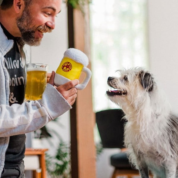 Igračka za psa Hoppy Hound Pivo - P.L.A.Y.-image-1
