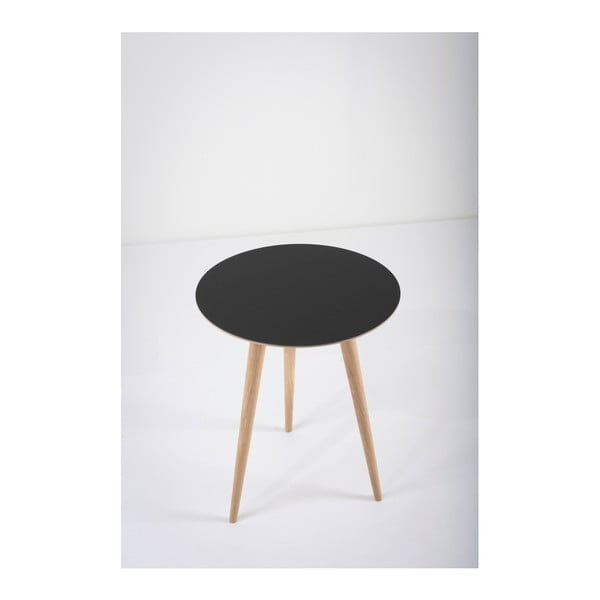Pomoćni stol od hrastovog drveta sa crnom pločom Gazzda Arp, ⌀ 45 cm-image-3