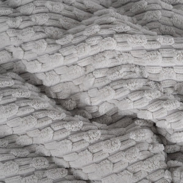 Svijetlo sivi prošiven prekrivač 180x260 cm – Ixia-image-2