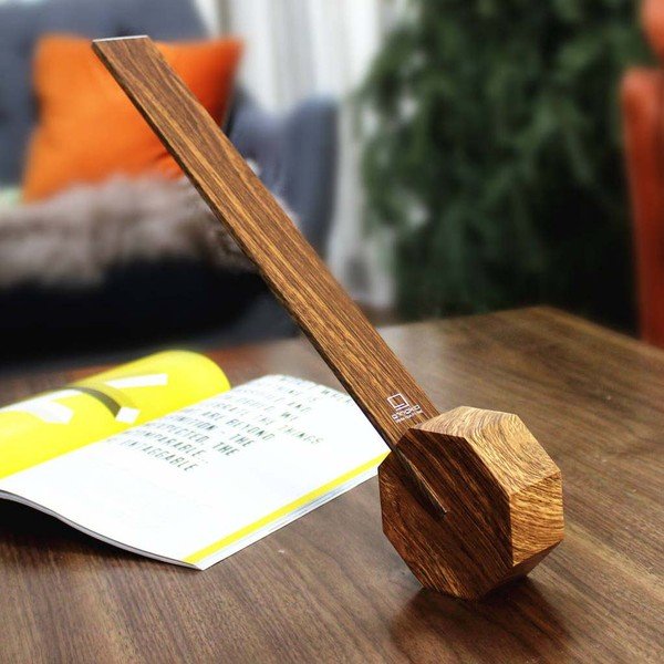 Svjetlo smeđa LED stolna lampa (visina 38 cm) Octagon One – Gingko-image-3