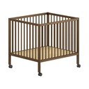 Smeđi putni krevetić od masivne bukve 95x75 cm Dino – Vipack