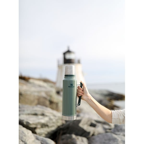 Zelena termosica od nehrđajućeg čelika 1 l Legendary Classic Hammer Tone Green – Stanley-image-1