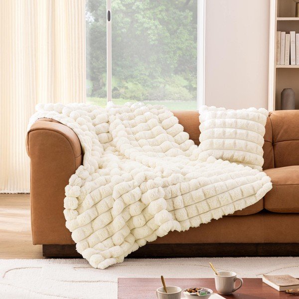 Krem deka od mikropliša/od umjetnog krzna 180x220 cm Igloo – douceur d'intérieur-image-1